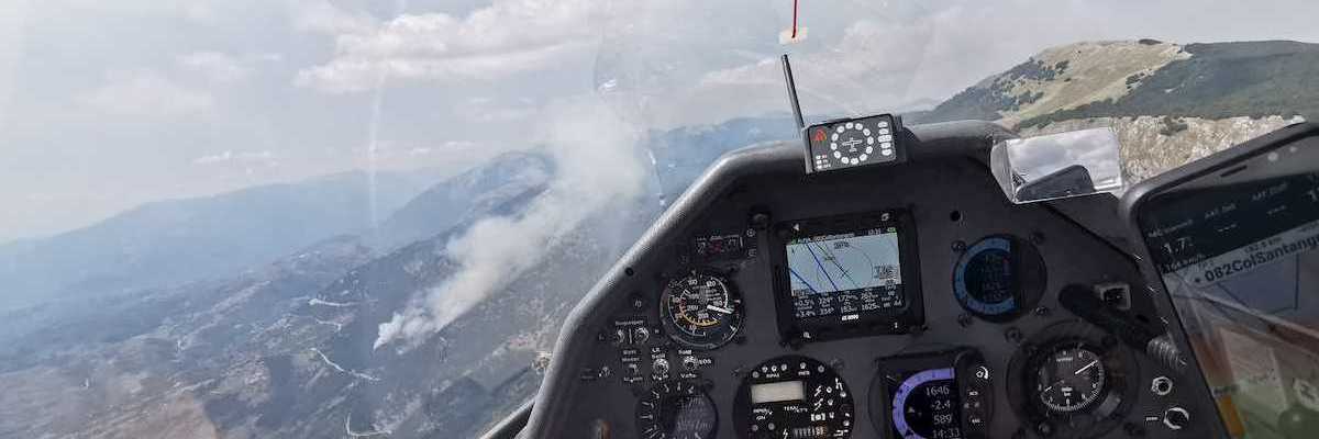 Flugwegposition um 12:33:36: Aufgenommen in der Nähe von 03046 San Donato Val di Comino, Frosinone, Italien in 1586 Meter